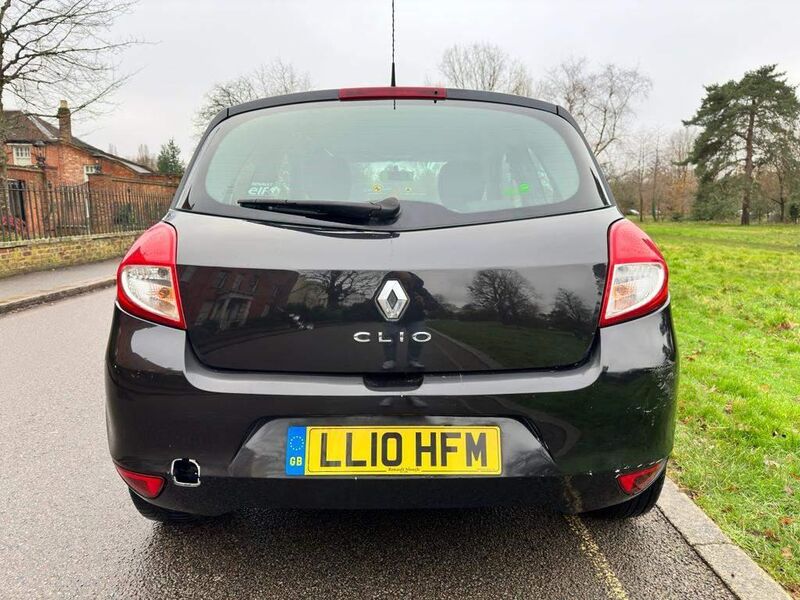 RENAULT CLIO