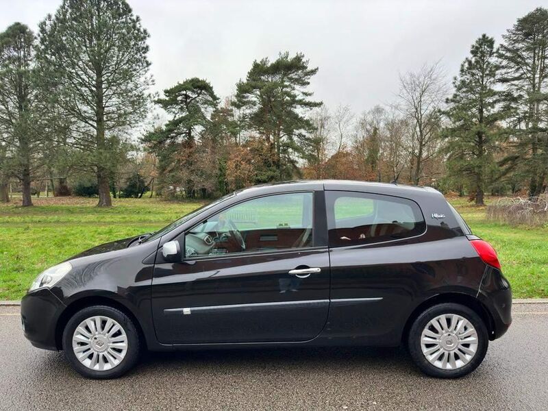 RENAULT CLIO