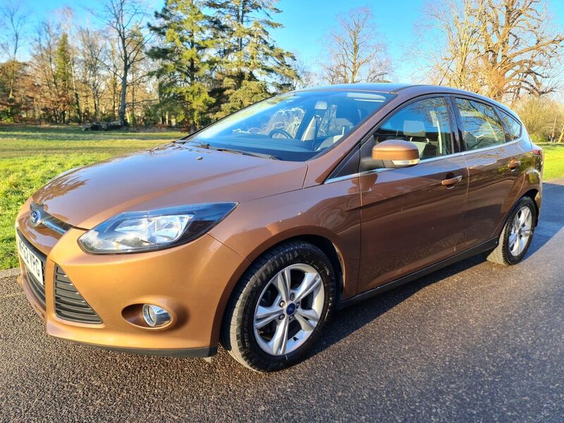 FORD FOCUS