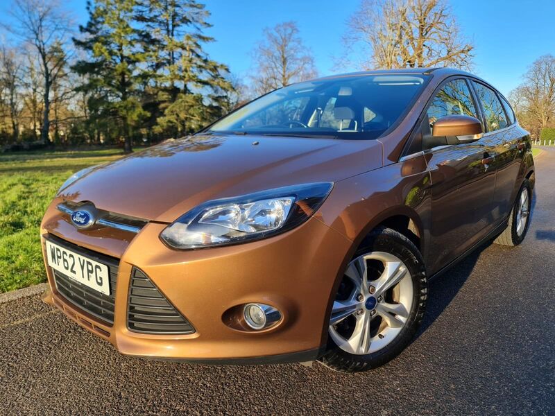 View FORD FOCUS 1.0T EcoBoost Zetec Euro 5 (s/s) 5dr