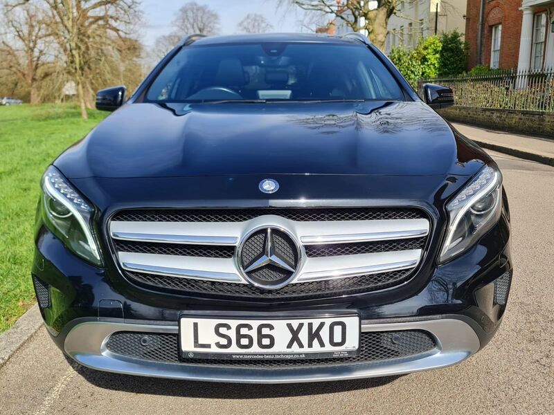 MERCEDES-BENZ GLA CLASS