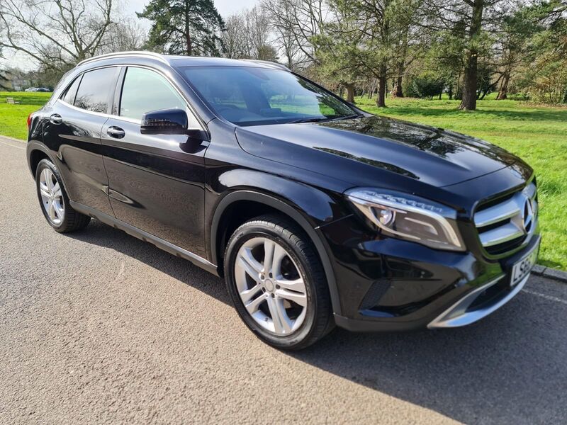 View MERCEDES-BENZ GLA CLASS 2.1 GLA200d Sport (Premium Plus) 7G-DCT Euro 6 (s/s) 5dr