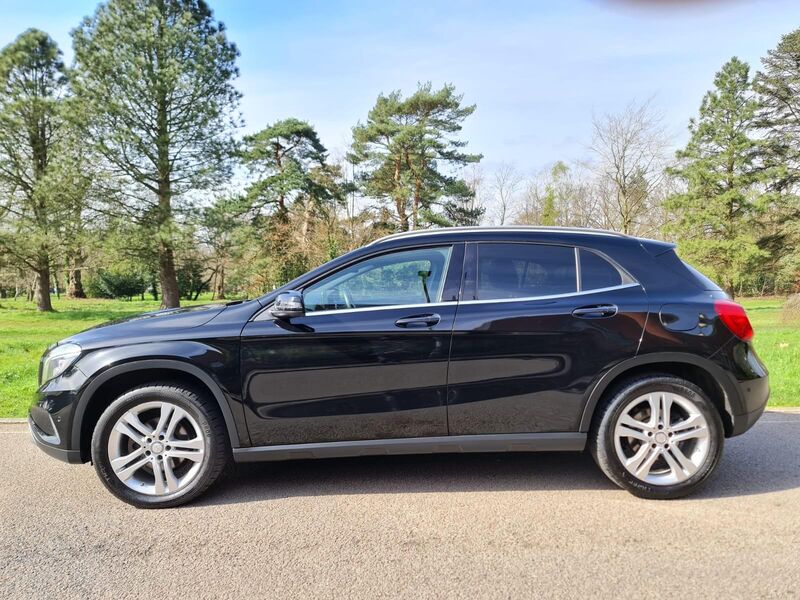 MERCEDES-BENZ GLA CLASS