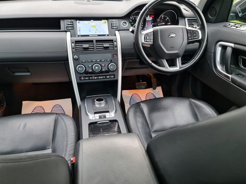 LAND ROVER DISCOVERY SPORT