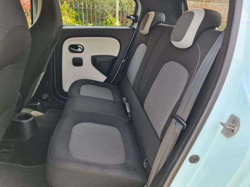 RENAULT TWINGO