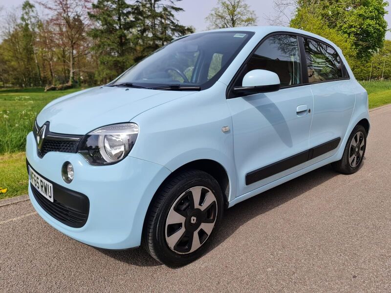 RENAULT TWINGO