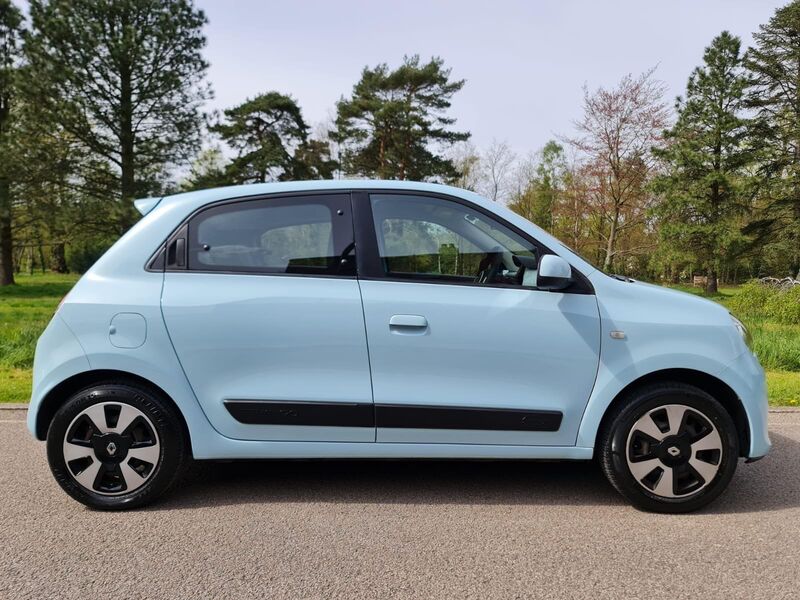 RENAULT TWINGO