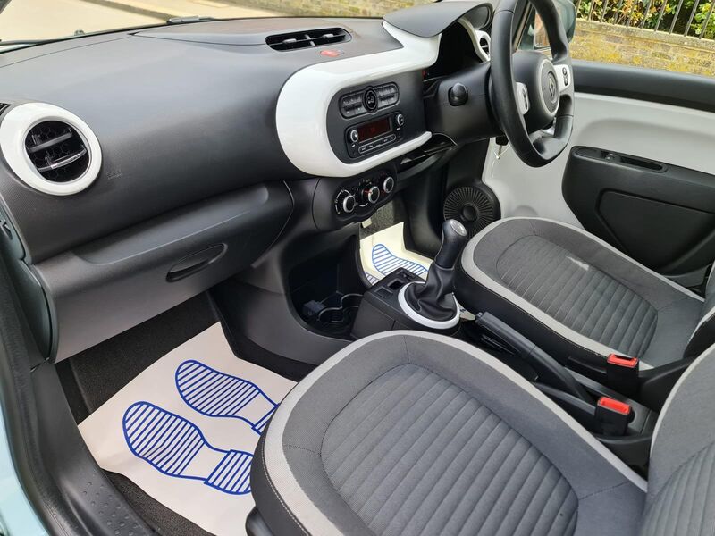 RENAULT TWINGO