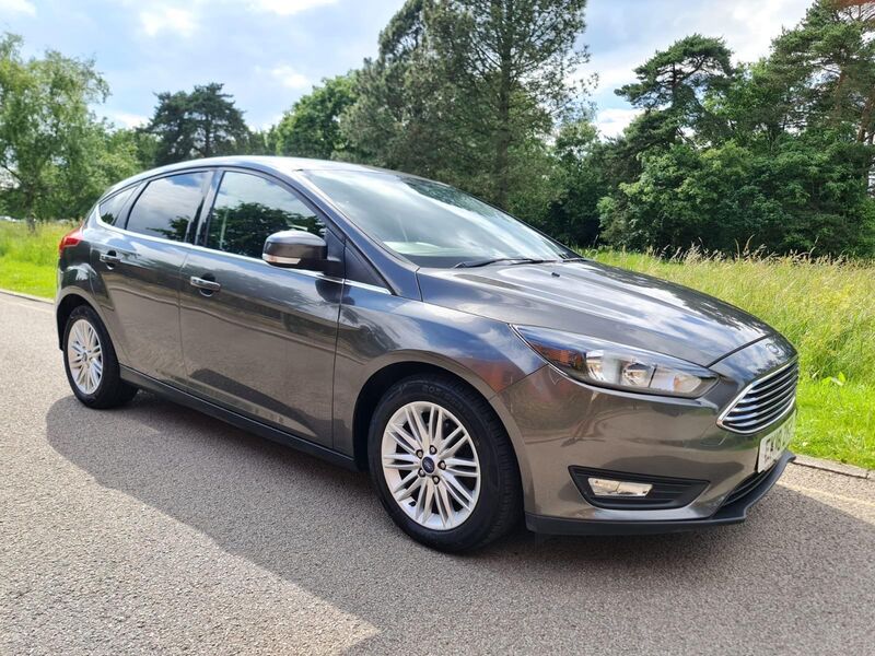 View FORD FOCUS 1.0T EcoBoost Zetec Edition Euro 6 (s/s) 5dr