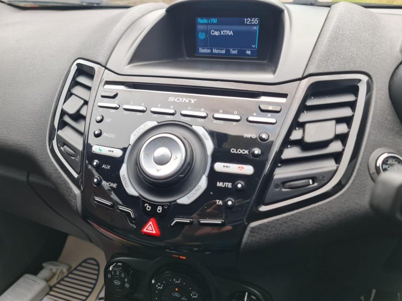 FORD FIESTA