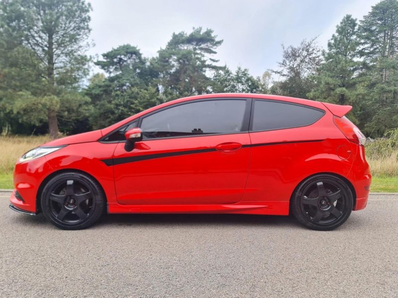 FORD FIESTA