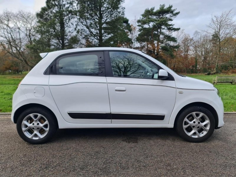 RENAULT TWINGO
