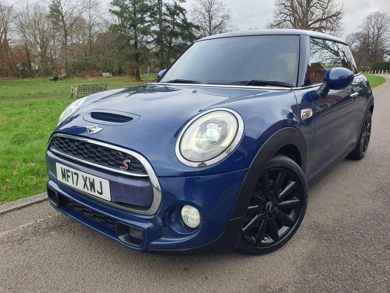 View MINI HATCH 2.0 Cooper SD Euro 6 (s/s) 3dr