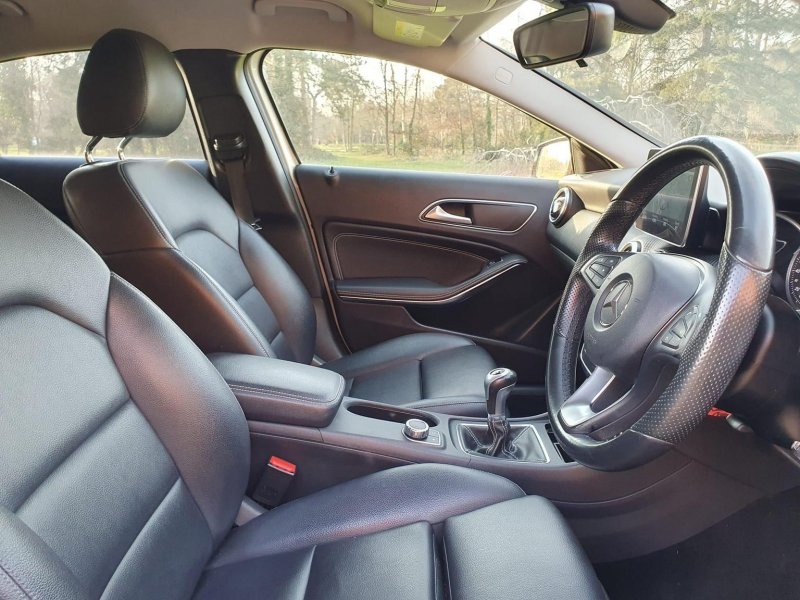 MERCEDES-BENZ A CLASS