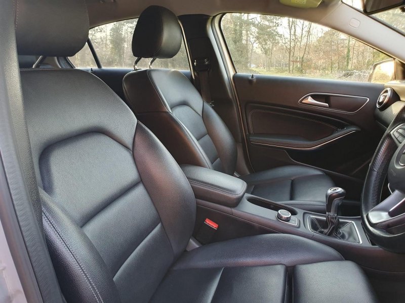 MERCEDES-BENZ A CLASS