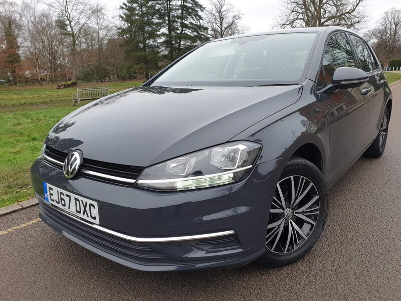 View VOLKSWAGEN GOLF 1.4 TSI SE Nav DSG (s/s) 5dr
