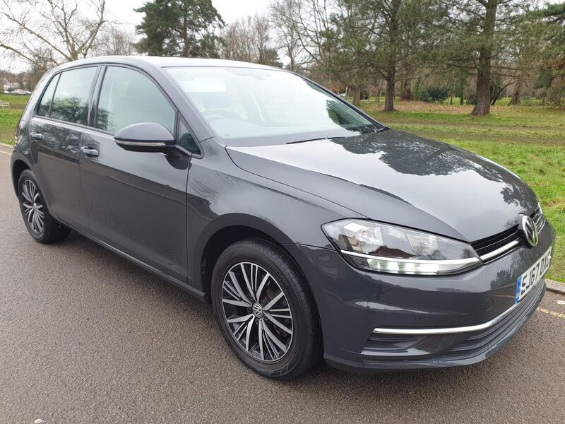 View VOLKSWAGEN GOLF 1.4 TSI SE Nav DSG (s/s) 5dr