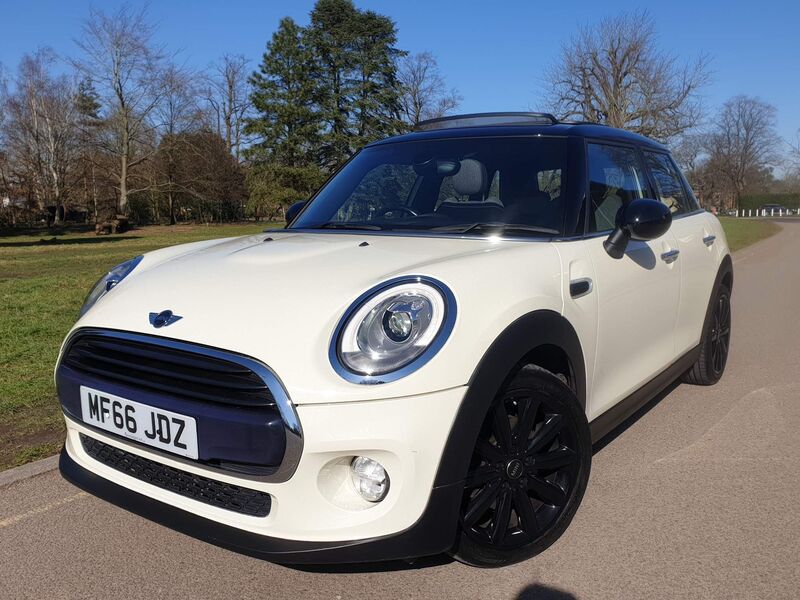 View MINI HATCH 1.5 Cooper (s/s) 5dr