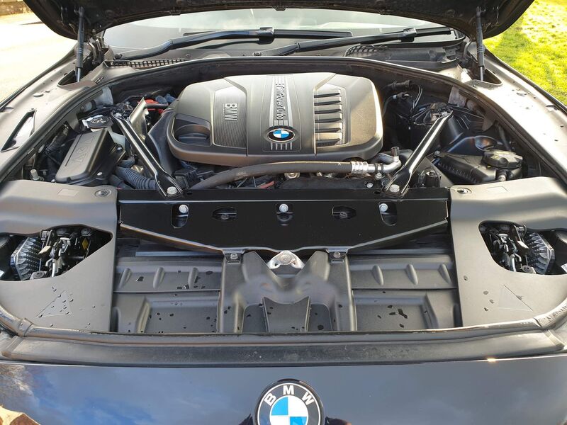 BMW 6 SERIES