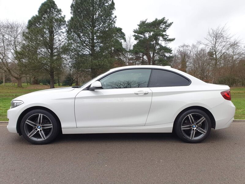 BMW 2 SERIES