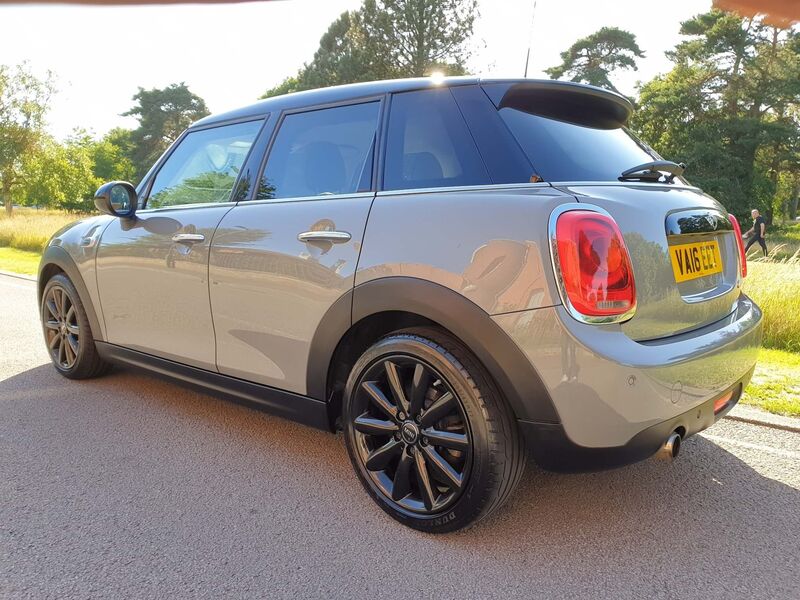 View MINI HATCH 1.5 Cooper (s/s) 5dr