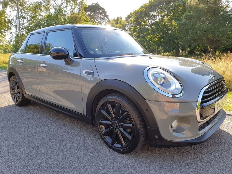 View MINI HATCH 1.5 Cooper (s/s) 5dr