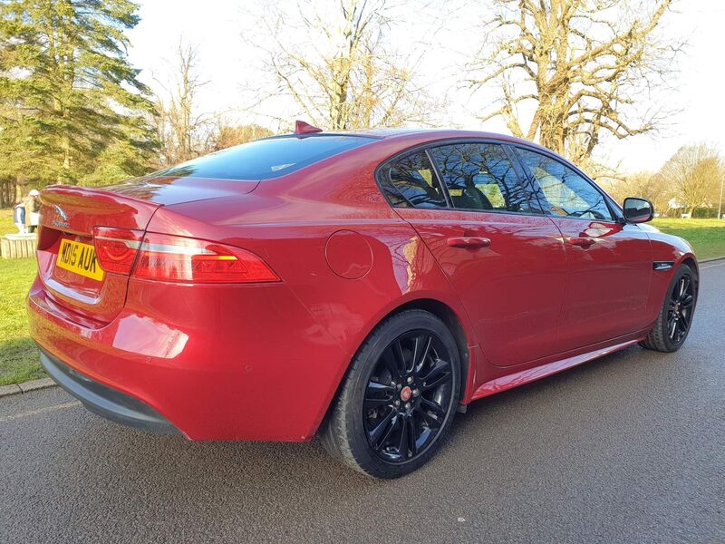 View JAGUAR XE 2.0 GTDi R-Sport Auto (s/s) 4dr