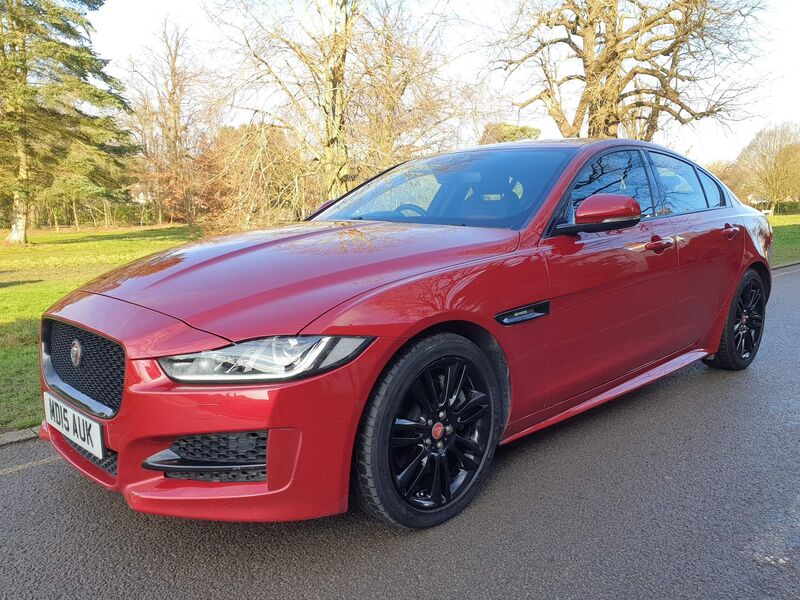 JAGUAR XE