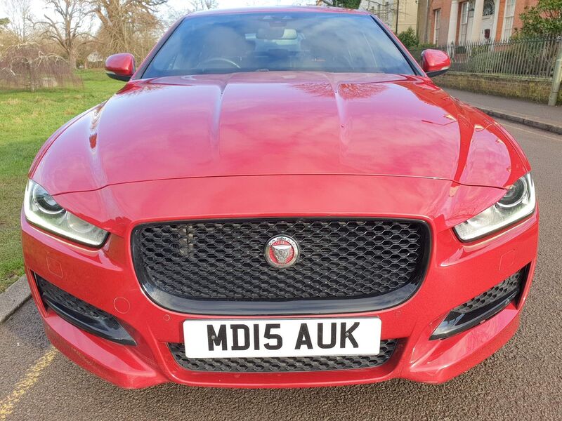JAGUAR XE