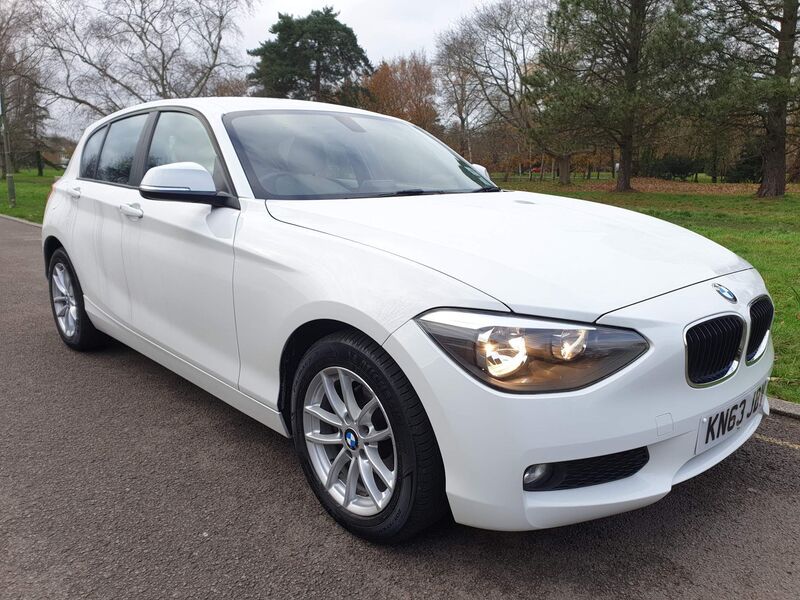 View BMW 1 SERIES 1.6 116i SE Sports Hatch (s/s) 3dr