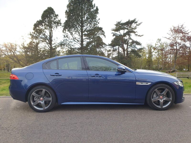 JAGUAR XE