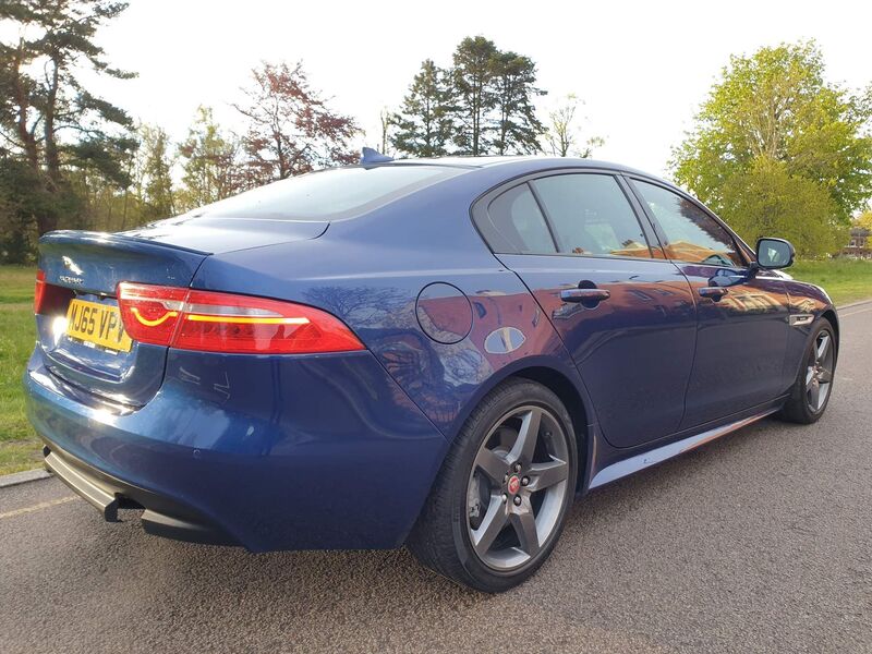 JAGUAR XE