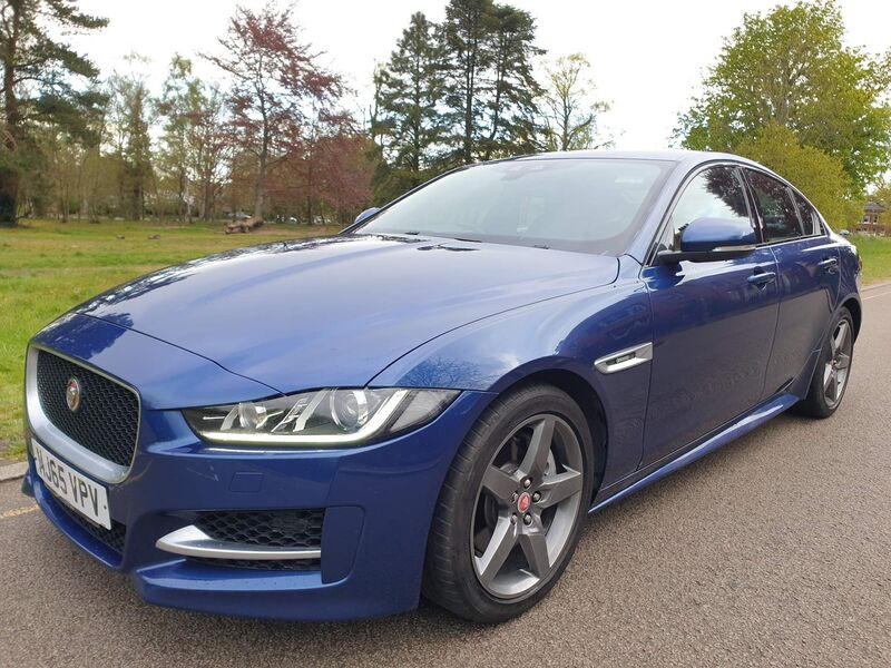JAGUAR XE