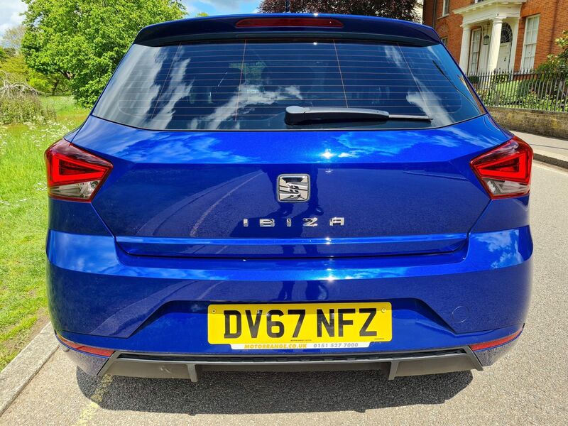 SEAT IBIZA