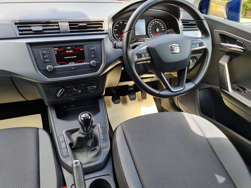 SEAT IBIZA