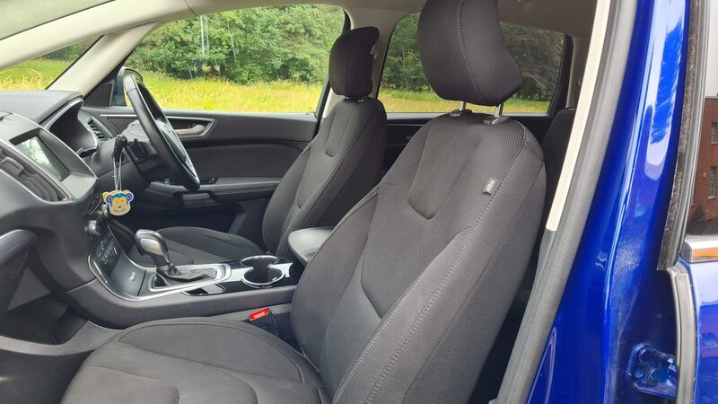 FORD S-MAX