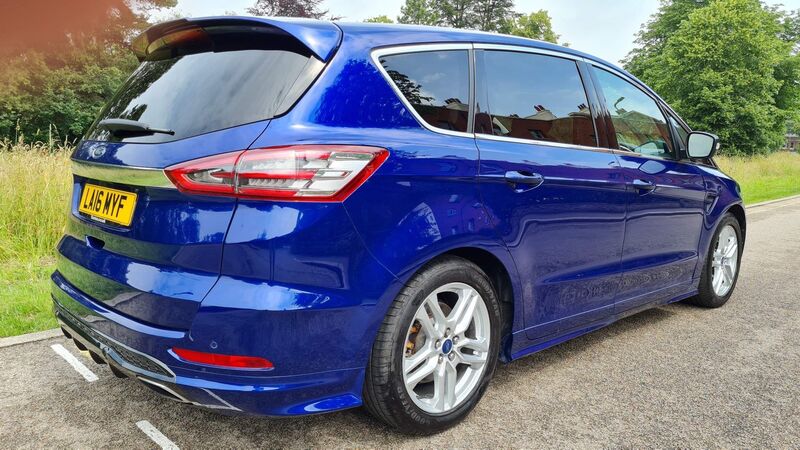 FORD S-MAX