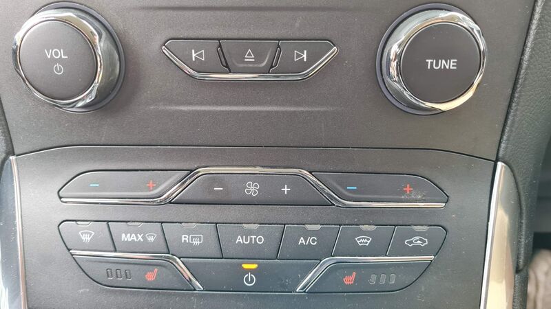 FORD S-MAX
