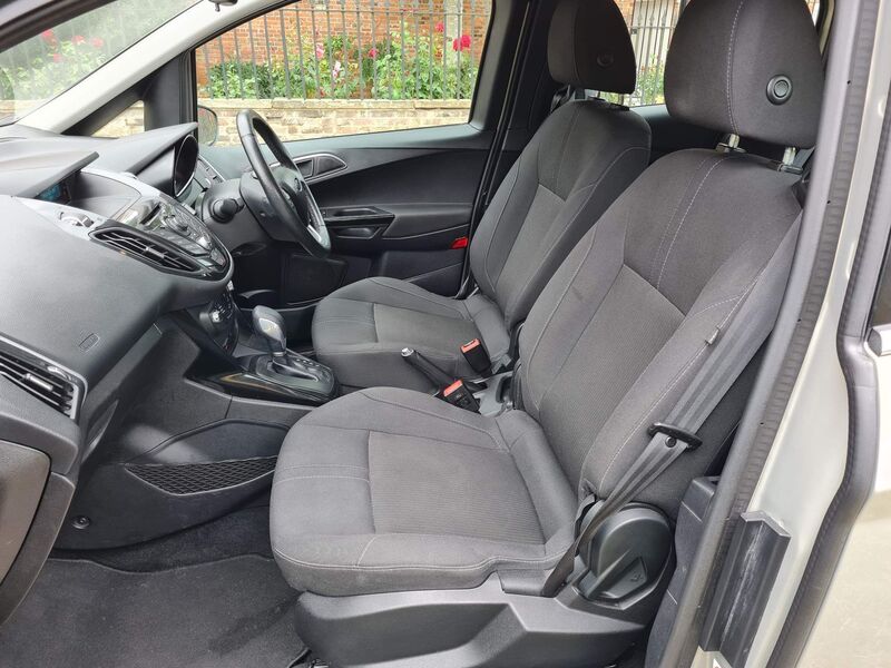 FORD B-MAX