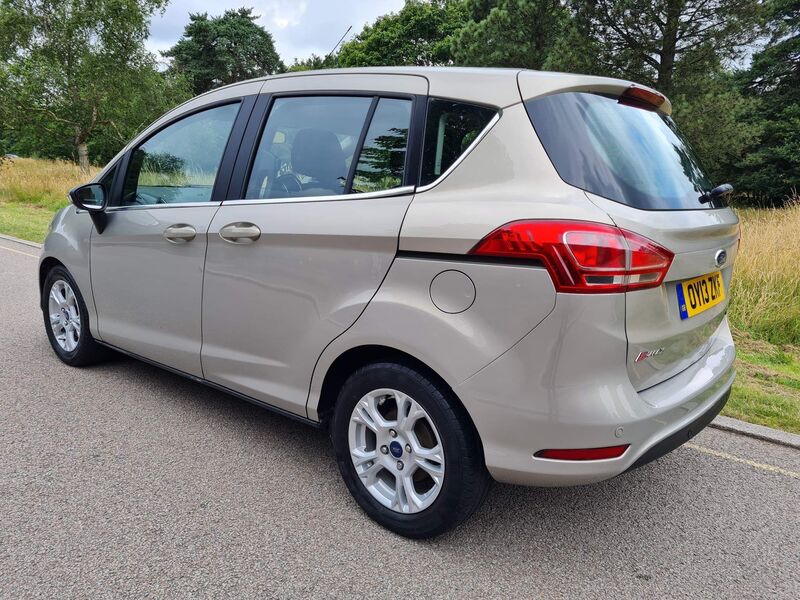 View FORD B-MAX 1.6 Zetec Powershift 5dr (EU5)