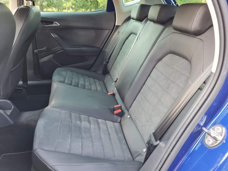 SEAT IBIZA