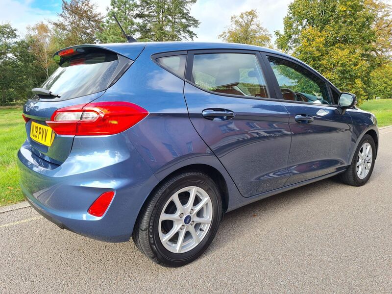 FORD FIESTA