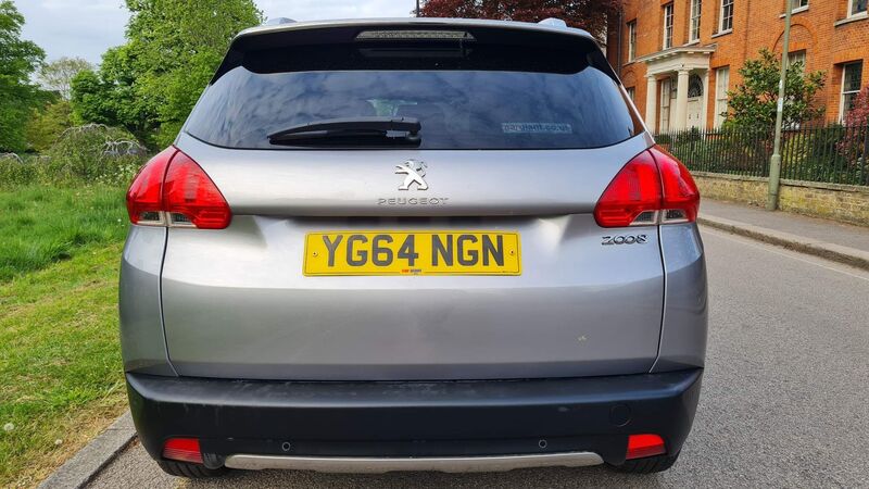 PEUGEOT 2008