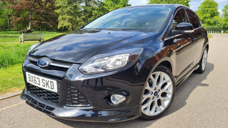 View FORD FOCUS 1.0T EcoBoost Zetec S Euro 5 (s/s) 5dr
