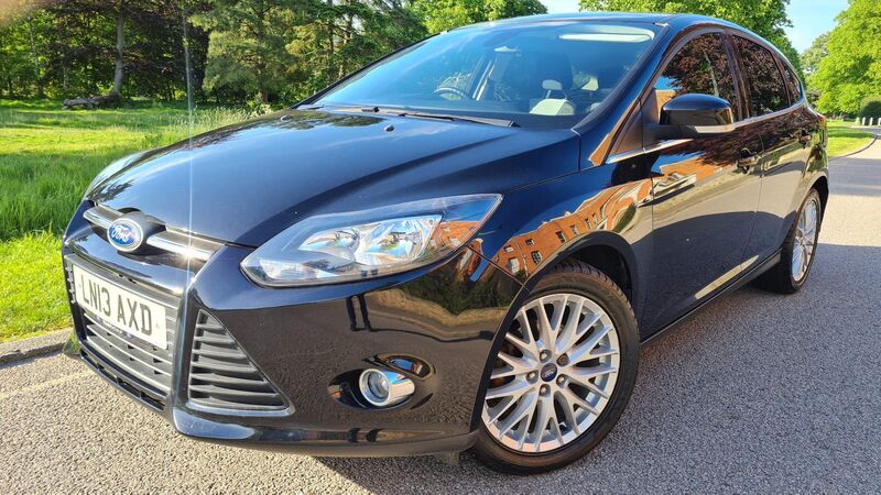 View FORD FOCUS 1.0T EcoBoost Zetec Euro 5 (s/s) 5dr