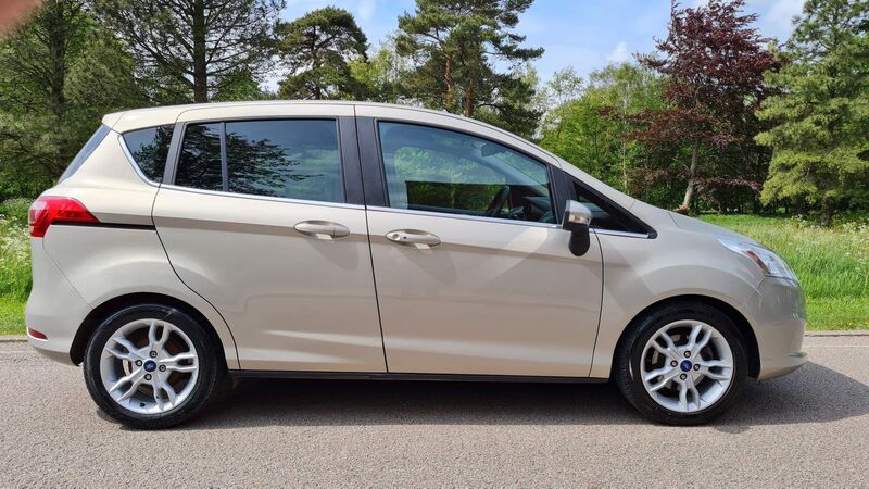 FORD B-MAX