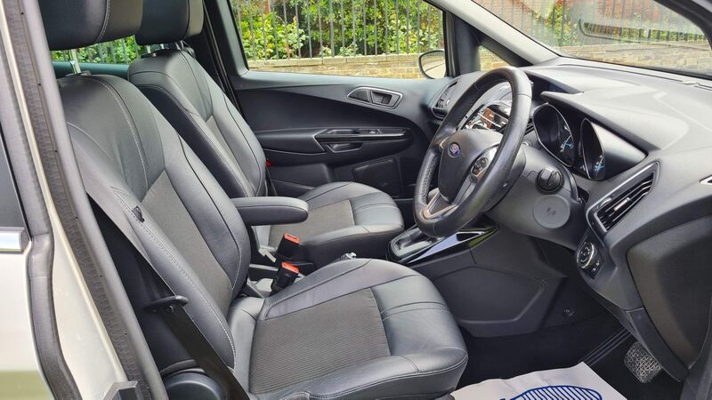 FORD B-MAX
