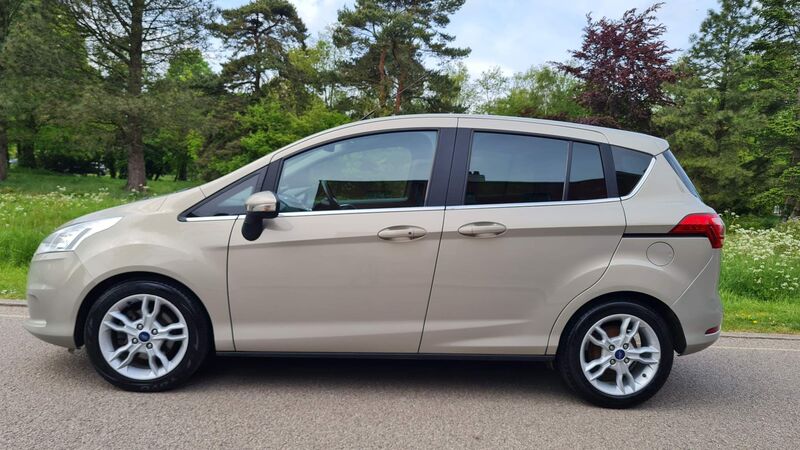 FORD B-MAX