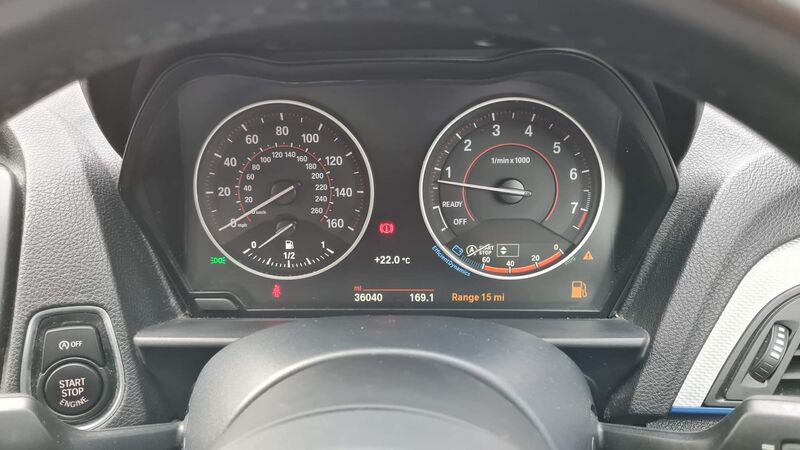 BMW 1 SERIES