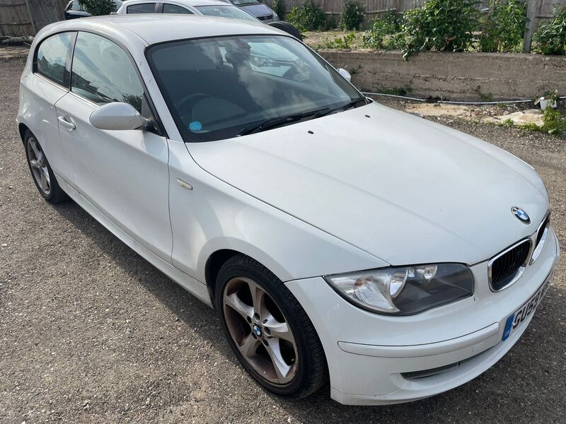 View BMW 1 SERIES 2.0 116i Sport Steptronic Euro 4 3dr